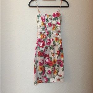CACHE 🌺 SIZE 2 Knee-Length White Dress w Flowers